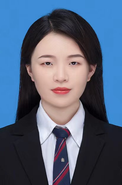 李皎鹏（实习）
